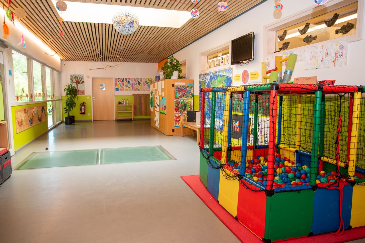 Gemeindlicher bilingualer Kindergarten „Flohkiste“ – Gemeinde Gröbenzell