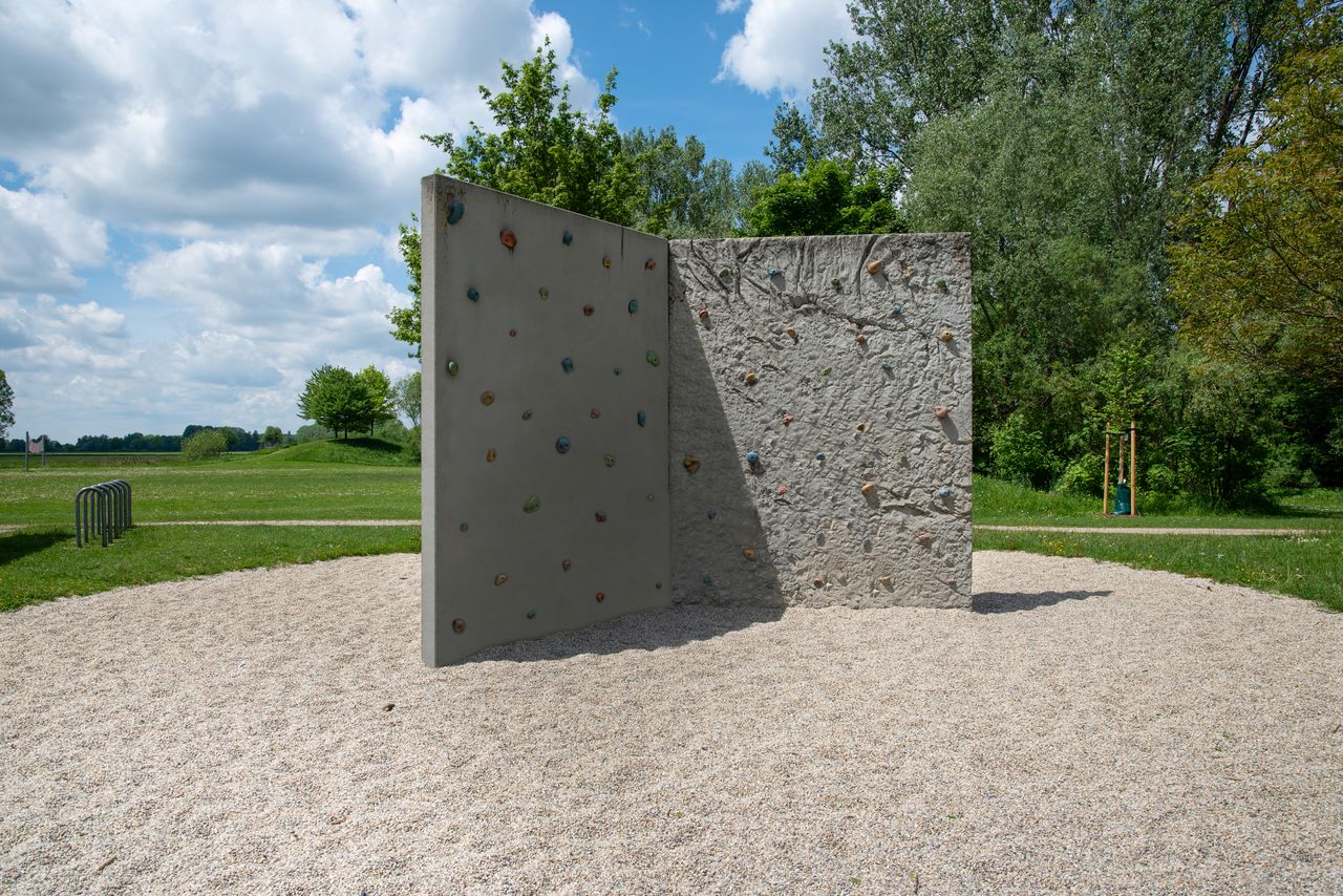Boulderwand am Ascherbach-Spielplatz