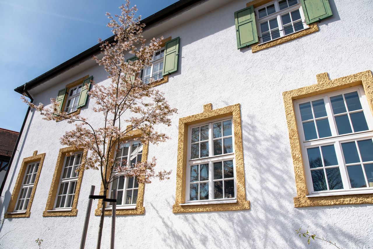 Außenansicht der Alten Schule aus östlicher Richtung