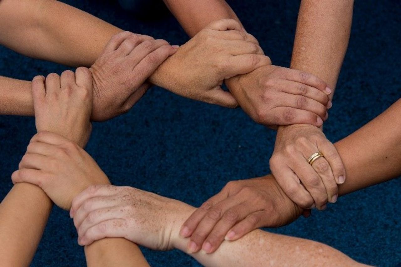 Ein Handkreis