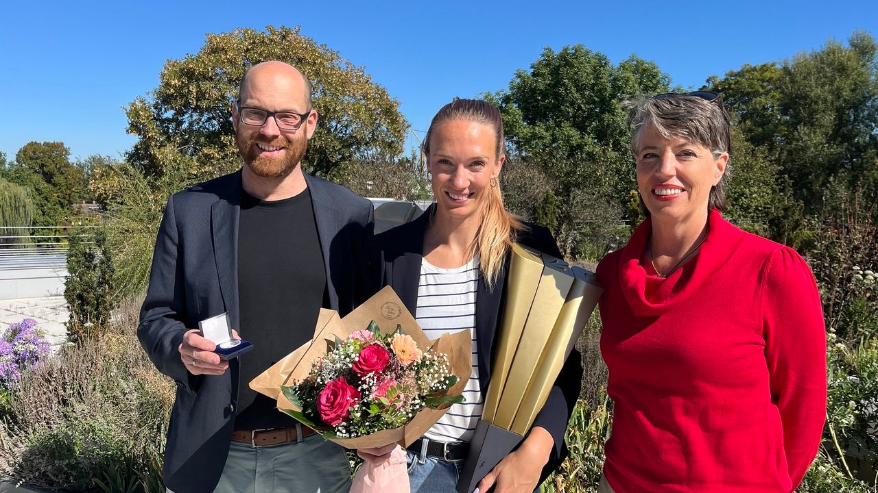 Erster Bürgermeister Dr. Daniel Holmer mit Sandra Ittlinger und Dritter Bürgermeisterin Claudia O’Hara-Jung (v.l.n.r.)