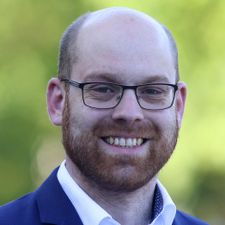 Dr. Daniel Holmer